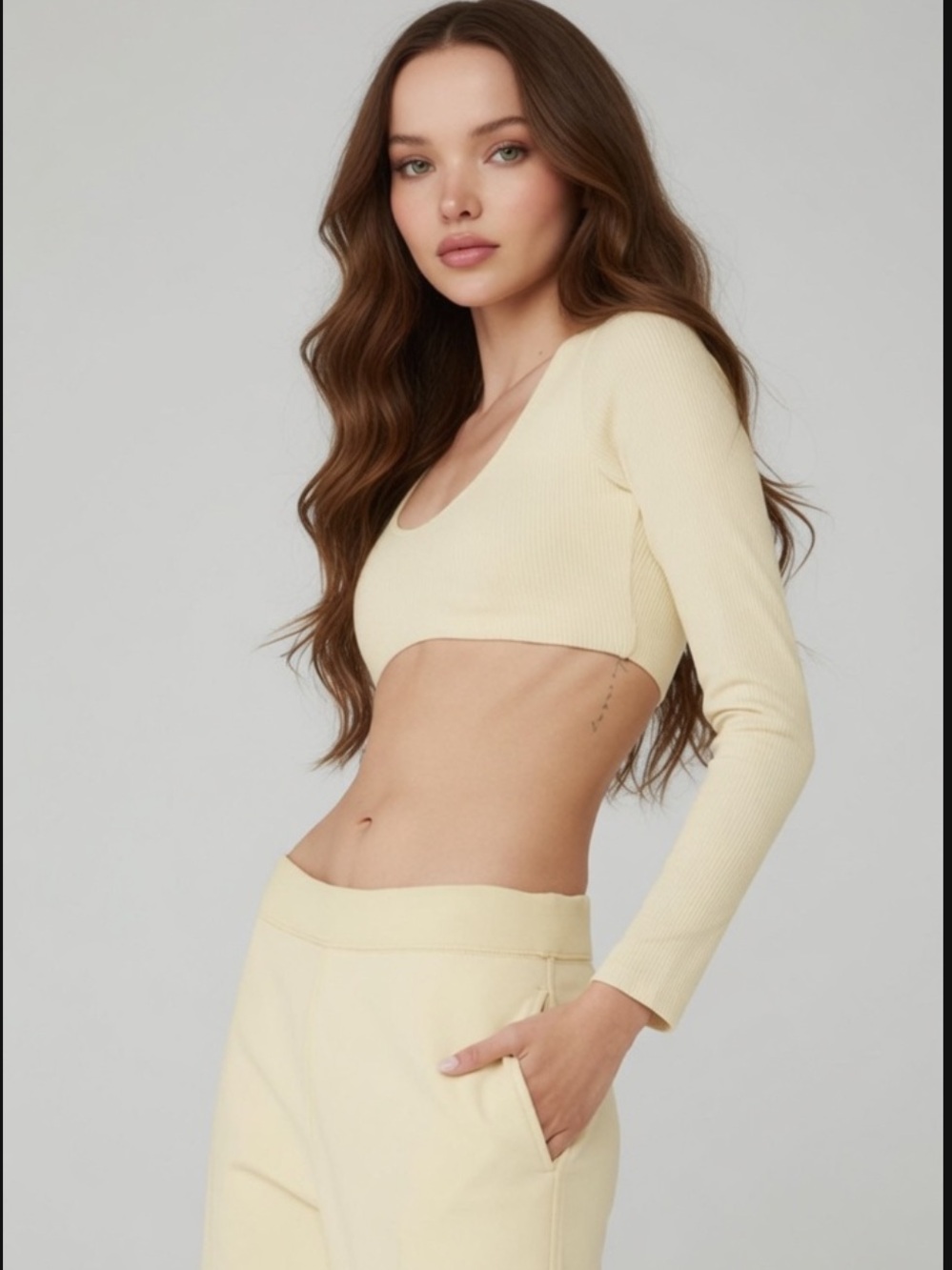 Alo Yoga Ribbed Defined Long Sleeve Bra French Vanilla Small $138